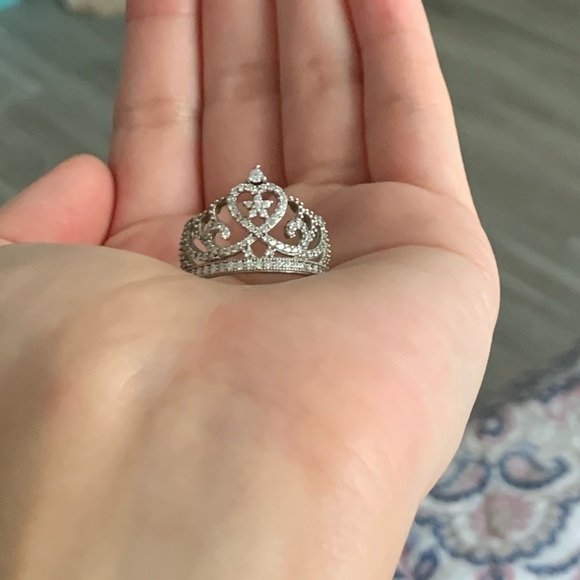 Silver Princess Ring - Picture 3 of 6